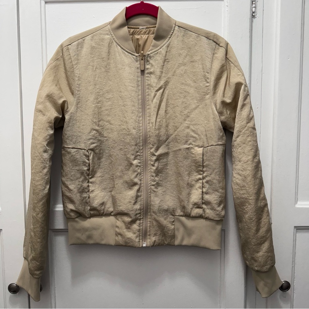 Lululemon Non-Stop Bomber Jacket - Picture 6 of 14
